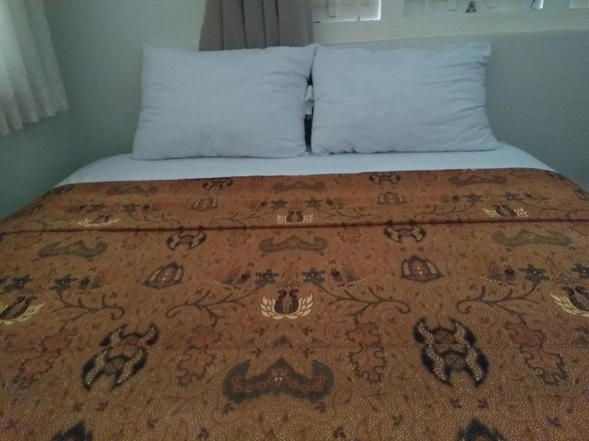 Appartamento Omah Ngadiwinatan Syariah Yogyakarta Esterno foto