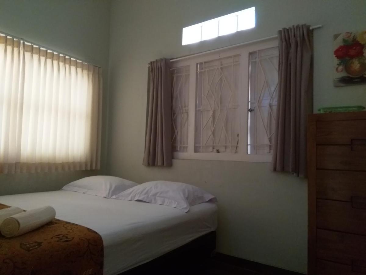 Appartamento Omah Ngadiwinatan Syariah Yogyakarta Esterno foto