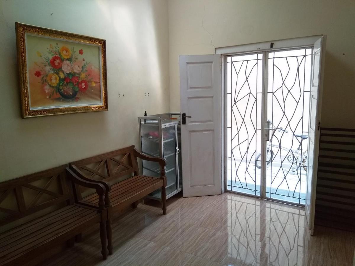 Appartamento Omah Ngadiwinatan Syariah Yogyakarta Esterno foto